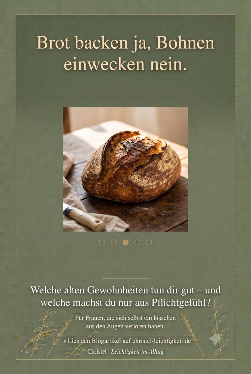 Grünes Bild mit einem selbstgebackenen Brot auf einem Holztisch